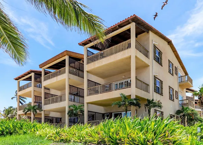 Residences At Barrier Reef 1-3c Oceanfront 2 Bedroom By Floreo