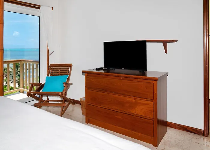 Residences At Barrier Reef 1-3c Oceanfront 2 Bedroom By Floreo *