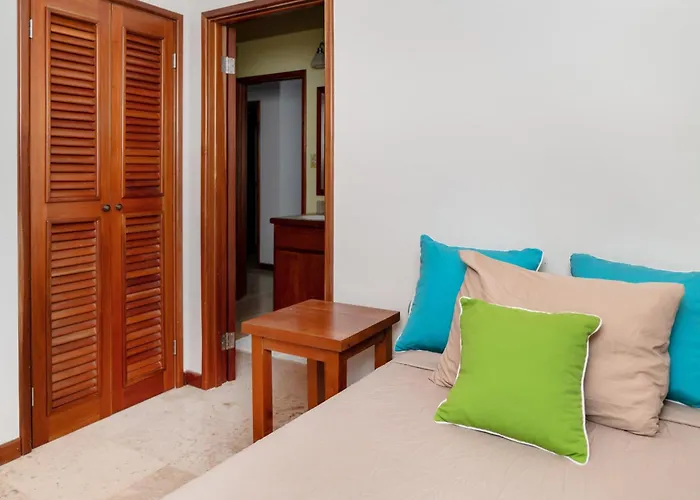 Holiday home Residences At Barrier Reef 1-3c Oceanfront 2 Bedroom By Floreo