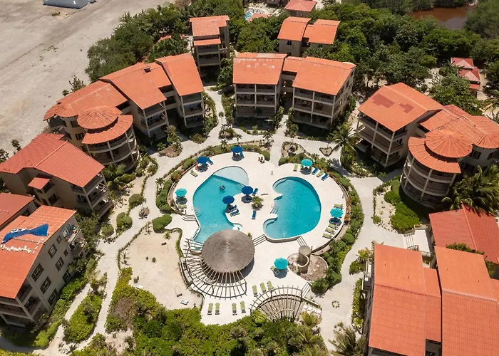 Residences At Barrier Reef 1-3c Oceanfront 2 Bedroom By Floreo